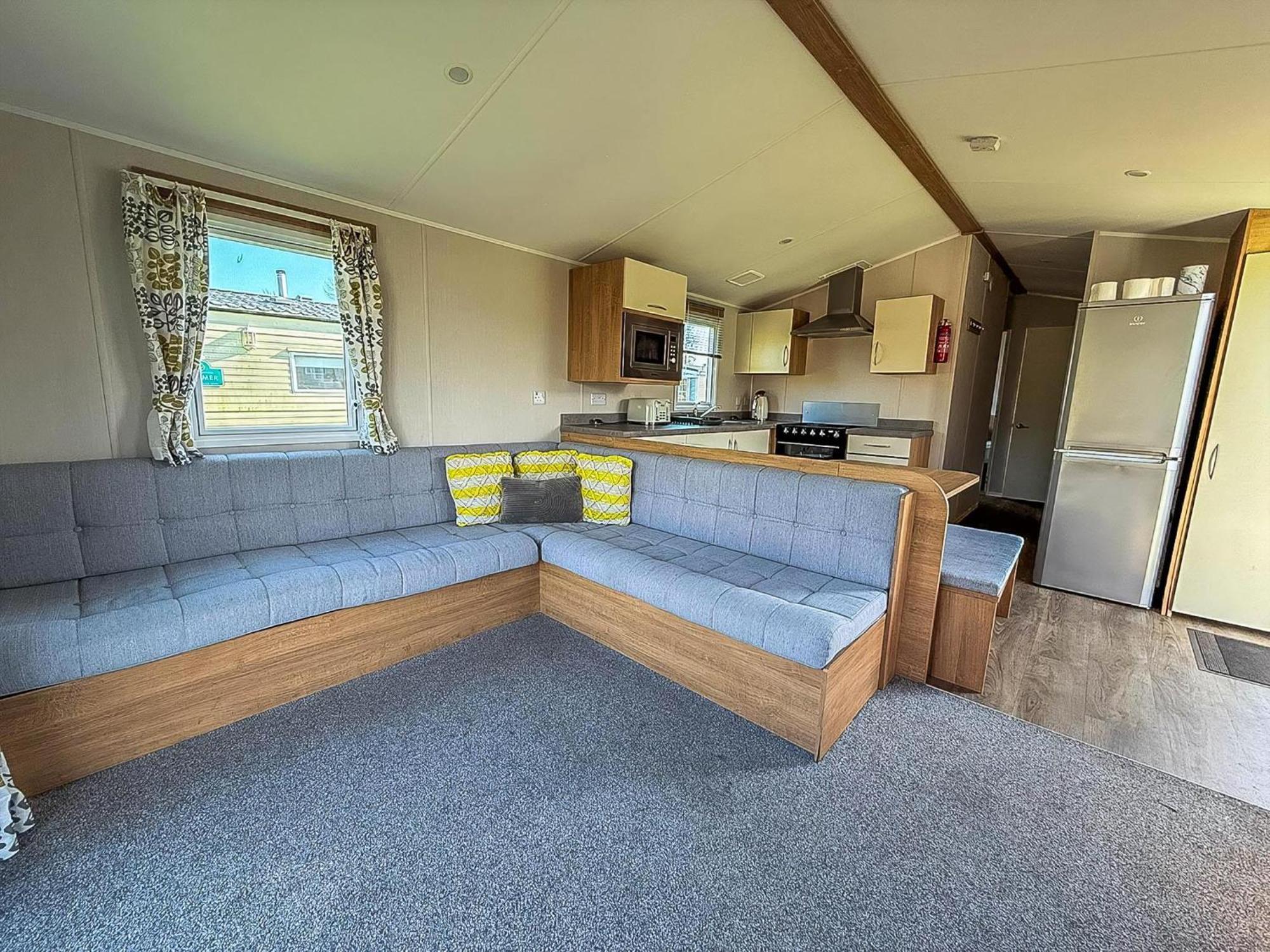 Lovely 8 Berth Caravan In Southview Holiday Park, Ref 33042Tc 斯凯格内斯 外观 照片